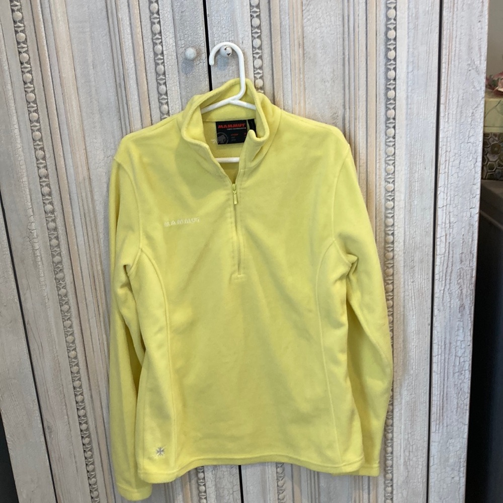 Women’s Mammut fleece top